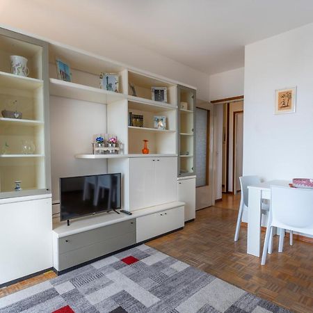 Zia Dina Apartment Pasian di Prato المظهر الخارجي الصورة